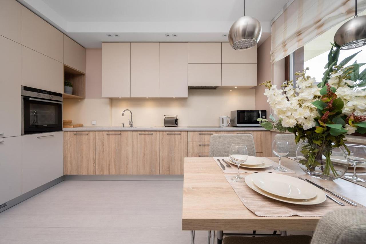 Wroclaw Dabie Silver By Renters Exterior foto