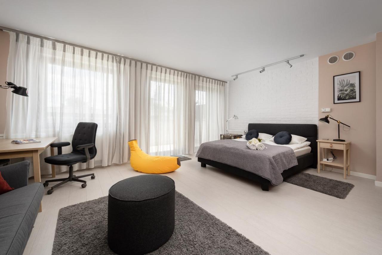 Wroclaw Dabie Silver By Renters Exterior foto